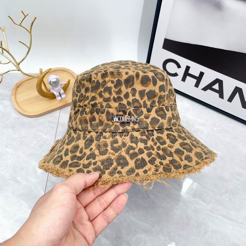 JacQuemus hat dx (5)