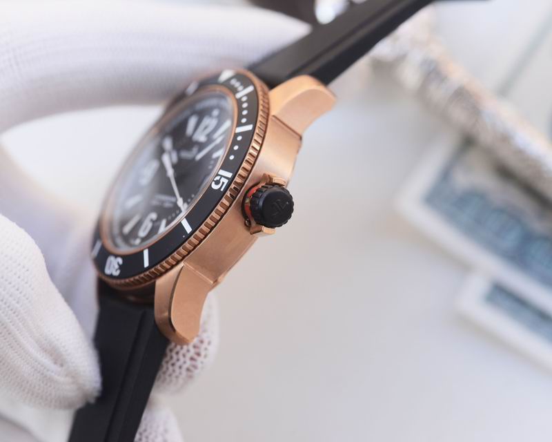 Jaeger LeCoultre 42mm 104 (3)