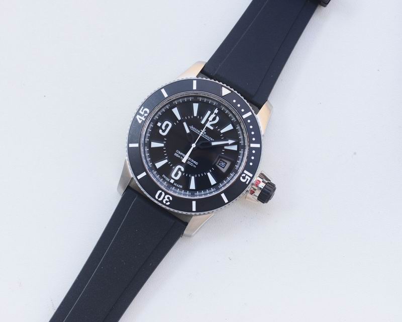 Jaeger LeCoultre 42mm 104 (4)