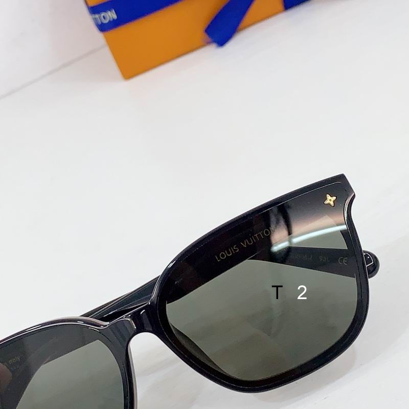 LV Z2154 63 15-146 b06