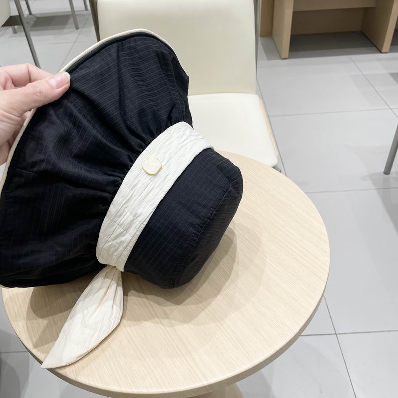 LV  hat 77 (4)