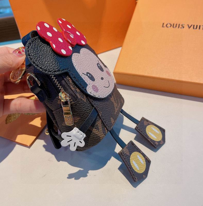 LV AirPods 04  (5)