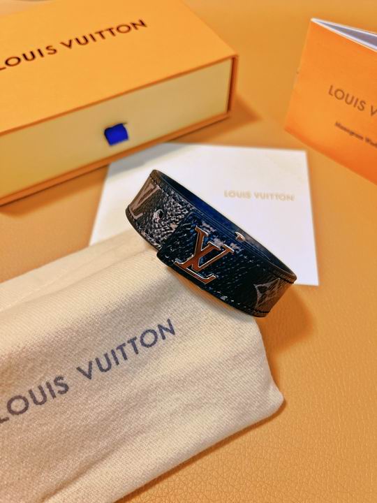 LV Bracelet 02lyh1032 (2)