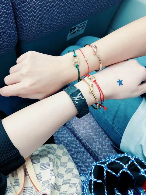 LV Bracelet 02lyh1032 (4)