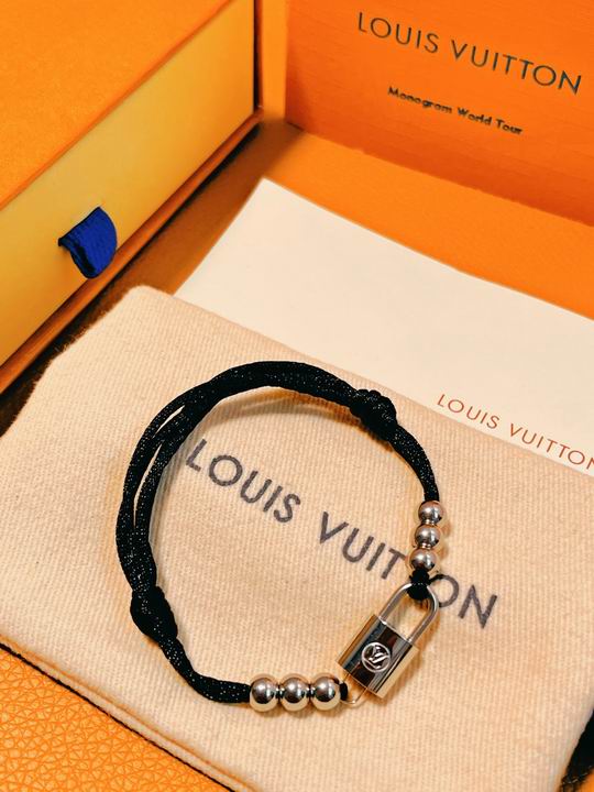 LV Bracelet 12lyh1000 (5)