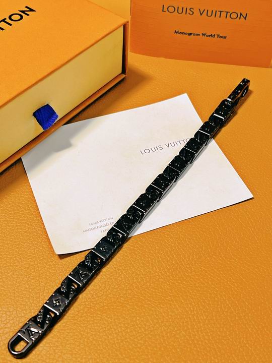 LV Bracelet 12lyh1002 (4)