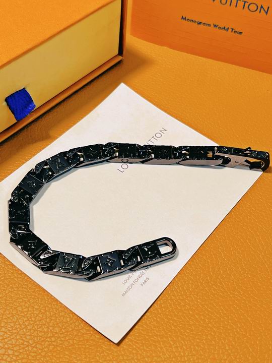 LV Bracelet 12lyh1002 (5)