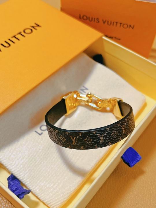 LV Bracelet 12lyh1003 (3)