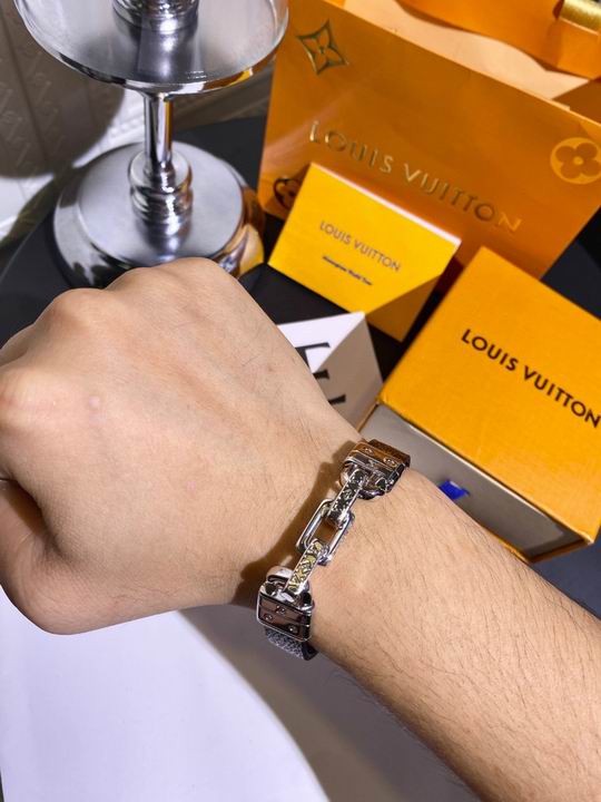 LV Bracelet 12lyh1003 (7)