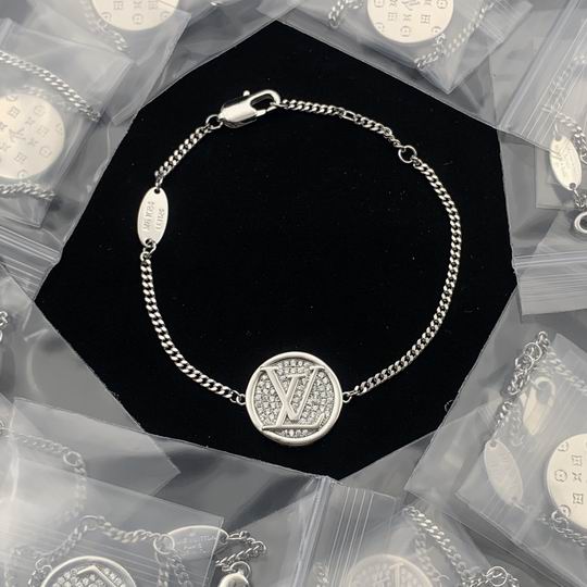 LV Bracelet 12lyh920 (1)