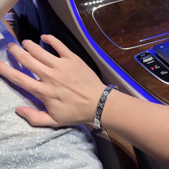 LV Bracelet 12lyh924 (7)