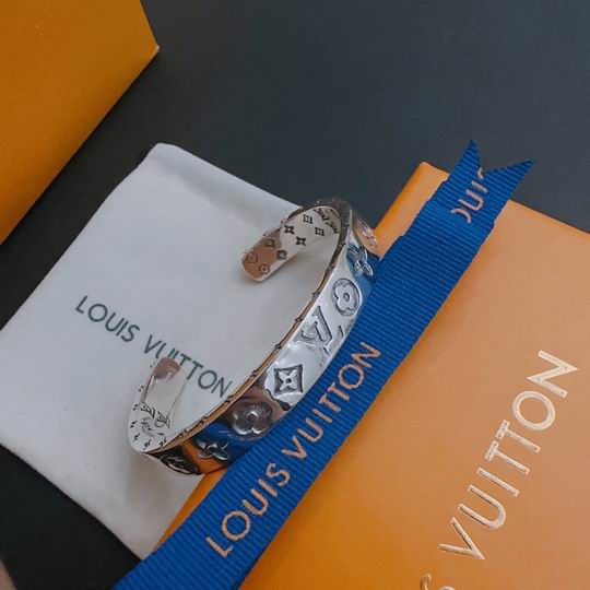 LV Bracelet 12lyh924 (9)