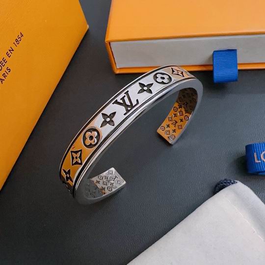 LV Bracelet 12lyh925 (1)