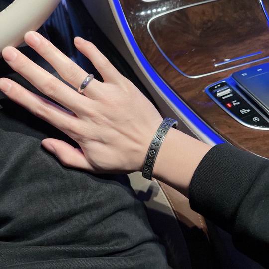 LV Bracelet 12lyh925 (4)