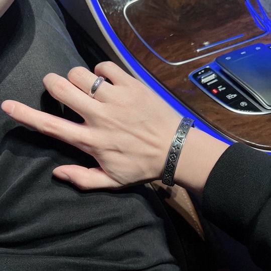 LV Bracelet 12lyh925 (7)