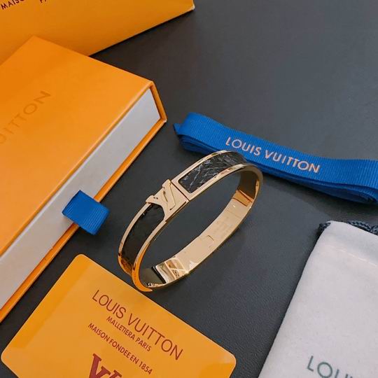 LV Bracelet 12lyh935 (9)