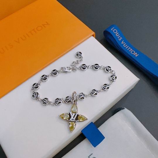 LV Bracelet 12lyh936 (3)