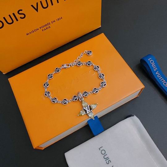 LV Bracelet 12lyh936 (6)