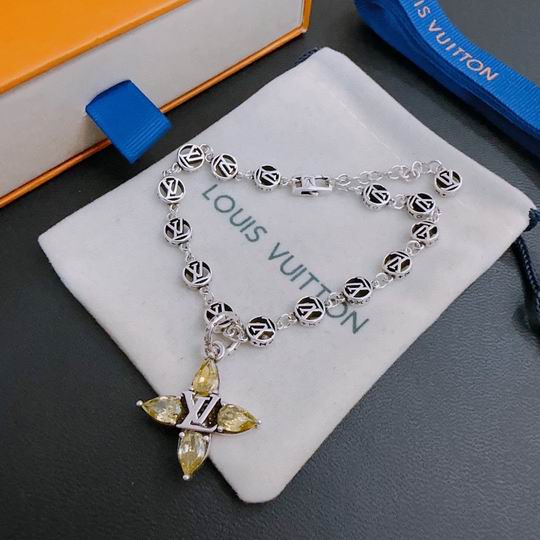 LV Bracelet 12lyh936 (9)