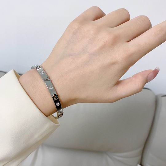 LV Bracelet 12lyh937 (7)