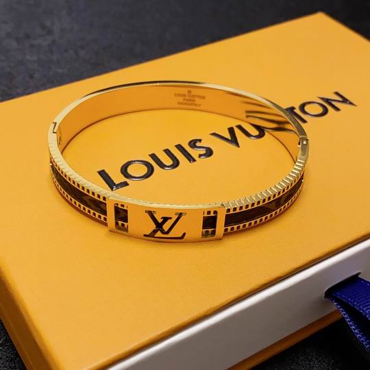 LV Bracelet 12lyh938 (9)