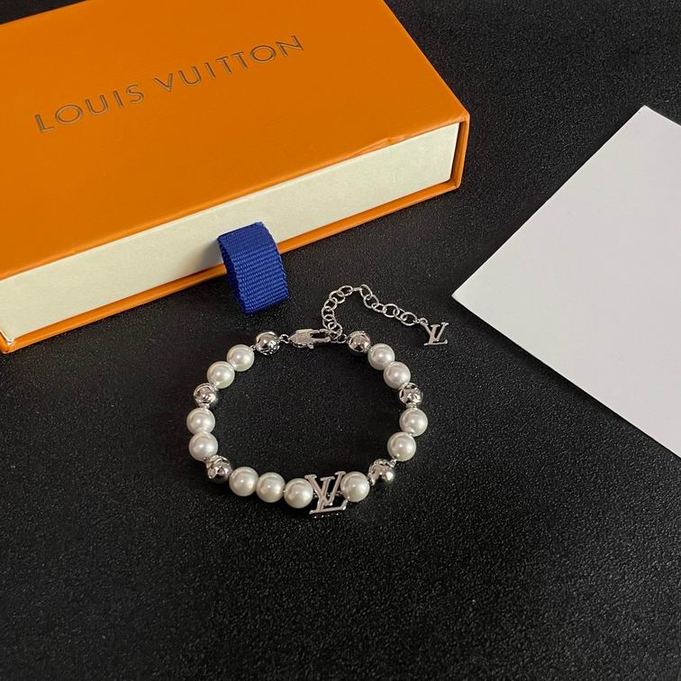 LV Bracelet 12lyh941 (1)