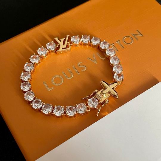 LV Bracelet 12lyh942 (2)