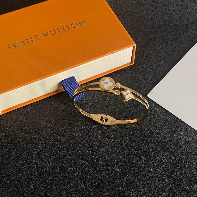 LV Bracelet 12lyh944 (2)
