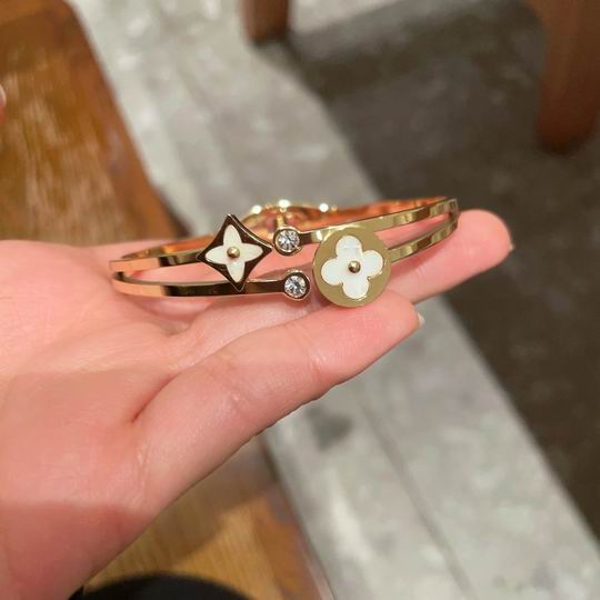LV Bracelet 12lyh944 (5)