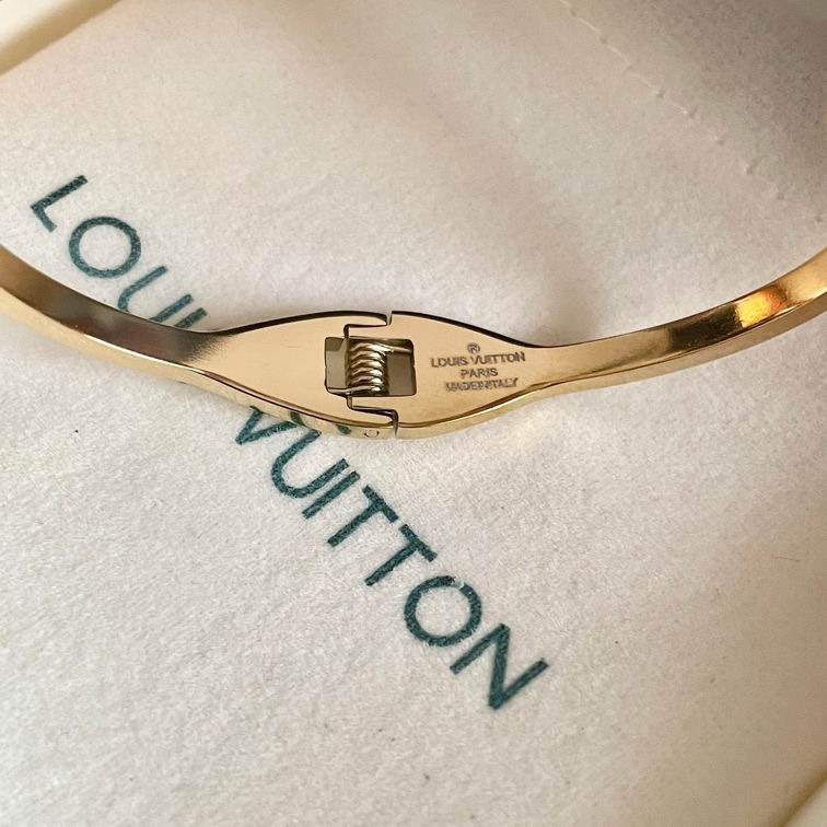 LV Bracelet 12lyh944 (7)