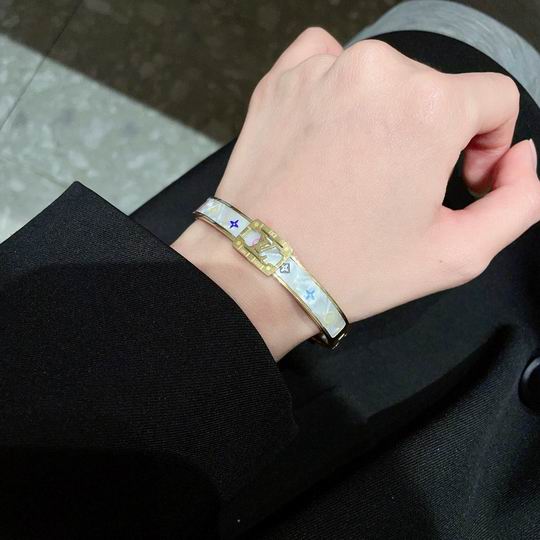 LV Bracelet 12lyh946 (5)