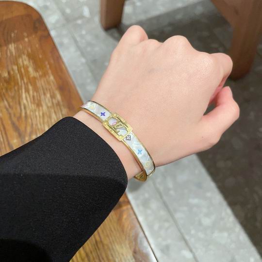 LV Bracelet 12lyh946 (6)