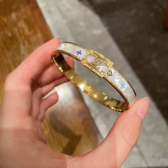 LV Bracelet 12lyh946 (8)