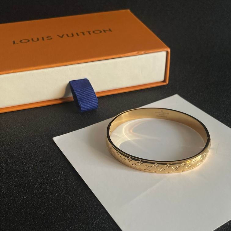 LV Bracelet 12lyh947 (1)