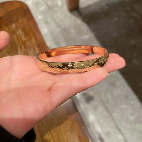 LV Bracelet 12lyh947 (7)