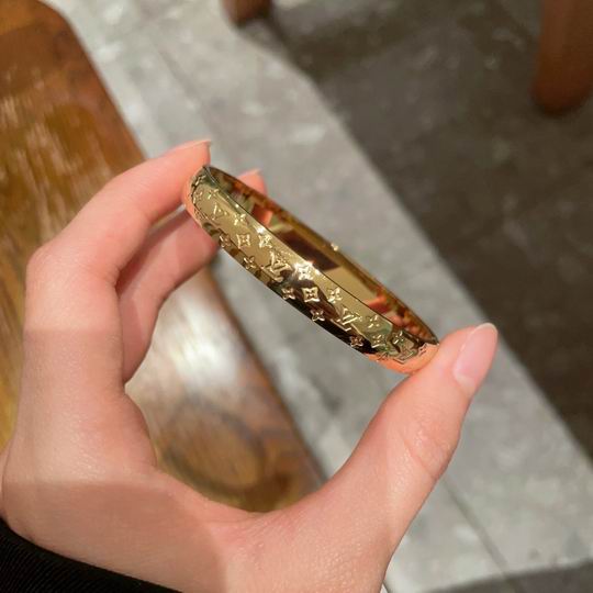 LV Bracelet 12lyh947 (8)