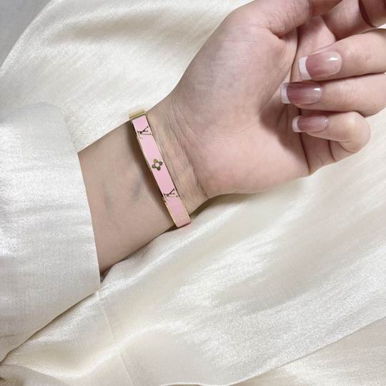 LV Bracelet 12lyh950 (5)