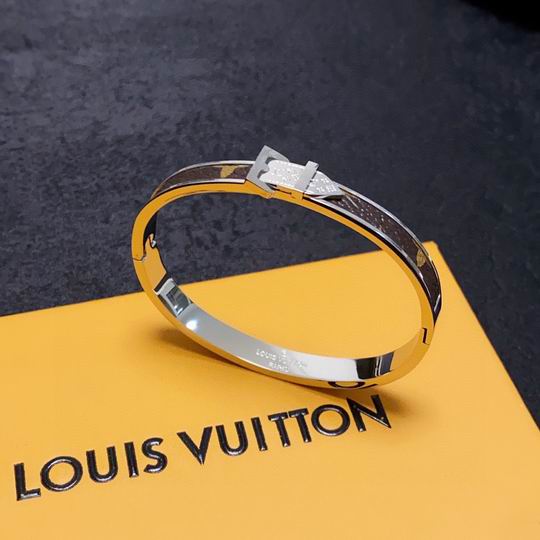 LV Bracelet 12lyh960 (1)