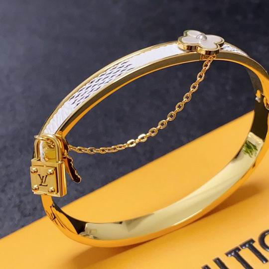 LV Bracelet 12lyh962 (3)