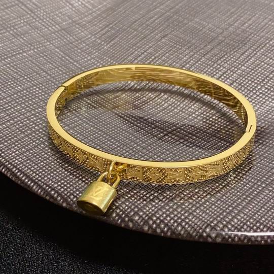 LV Bracelet 12lyh963 (5)