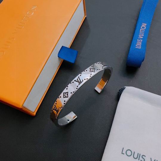 LV Bracelet 12lyh965 (1)