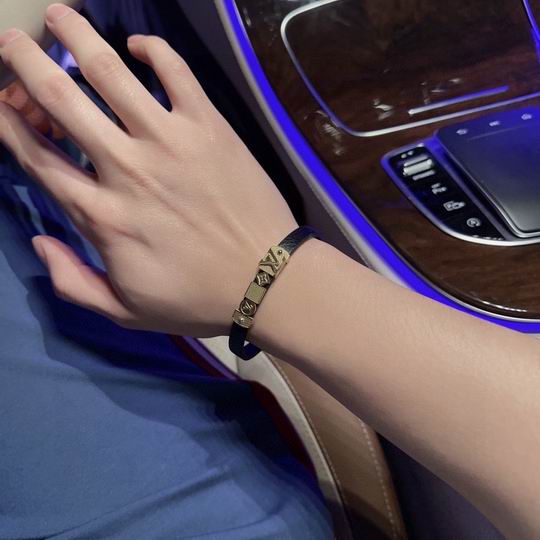 LV Bracelet 12lyh970 (5)
