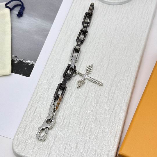 LV Bracelet 12lyh984 (6)