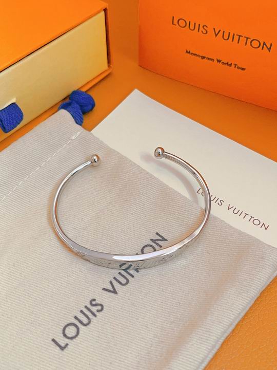 LV Bracelet 12lyh995 (4)
