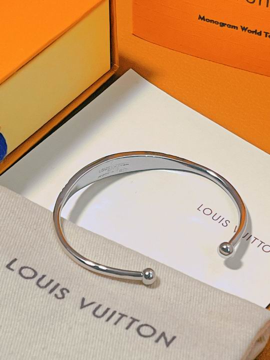 LV Bracelet 12lyh995 (5)