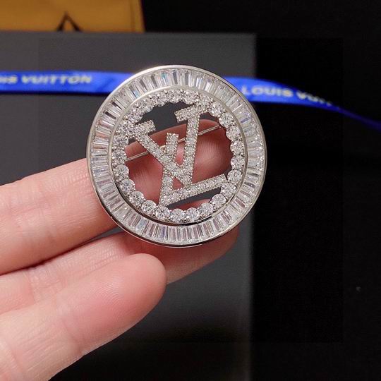 LV Brooch 12lyh17 (8)