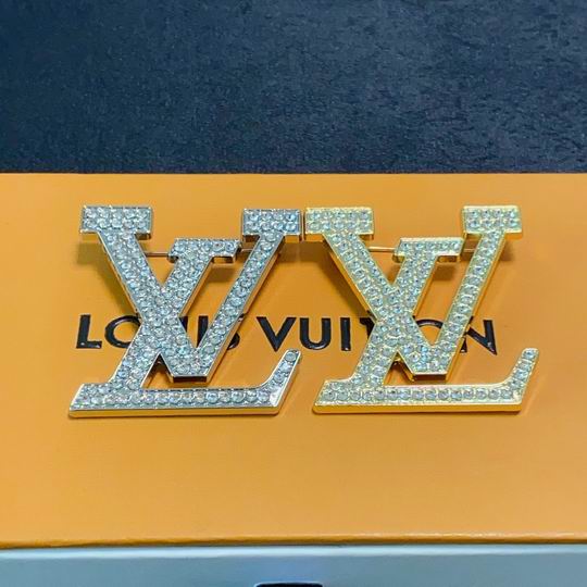 LV Brooch 12lyh18 (4)