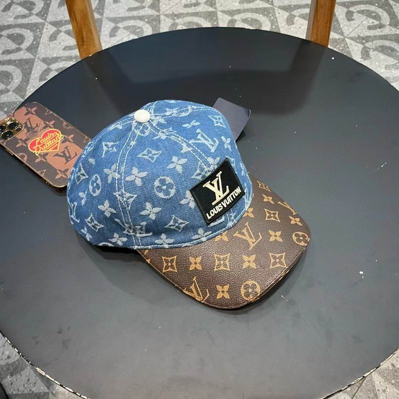 LV Cap (70)