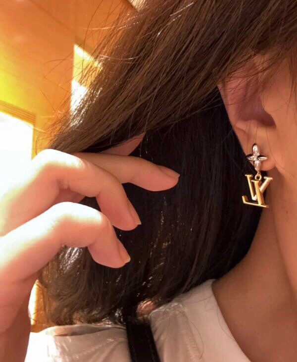 LV Earring 01lyh219 (7)