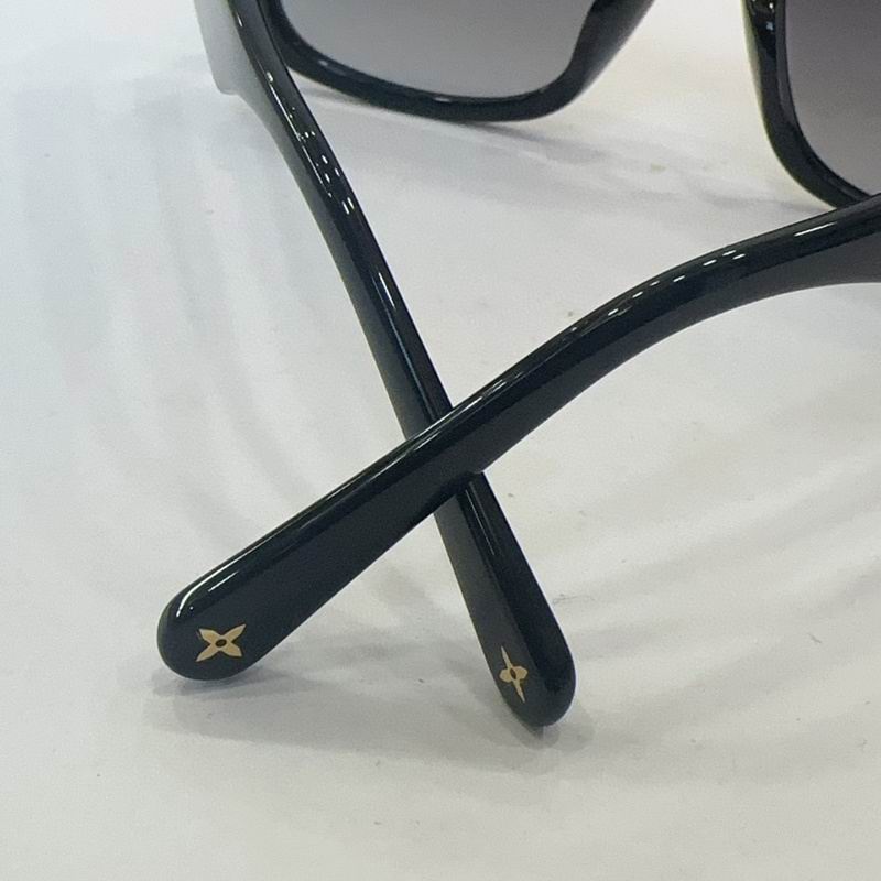 LV Glasses smh35 (8)